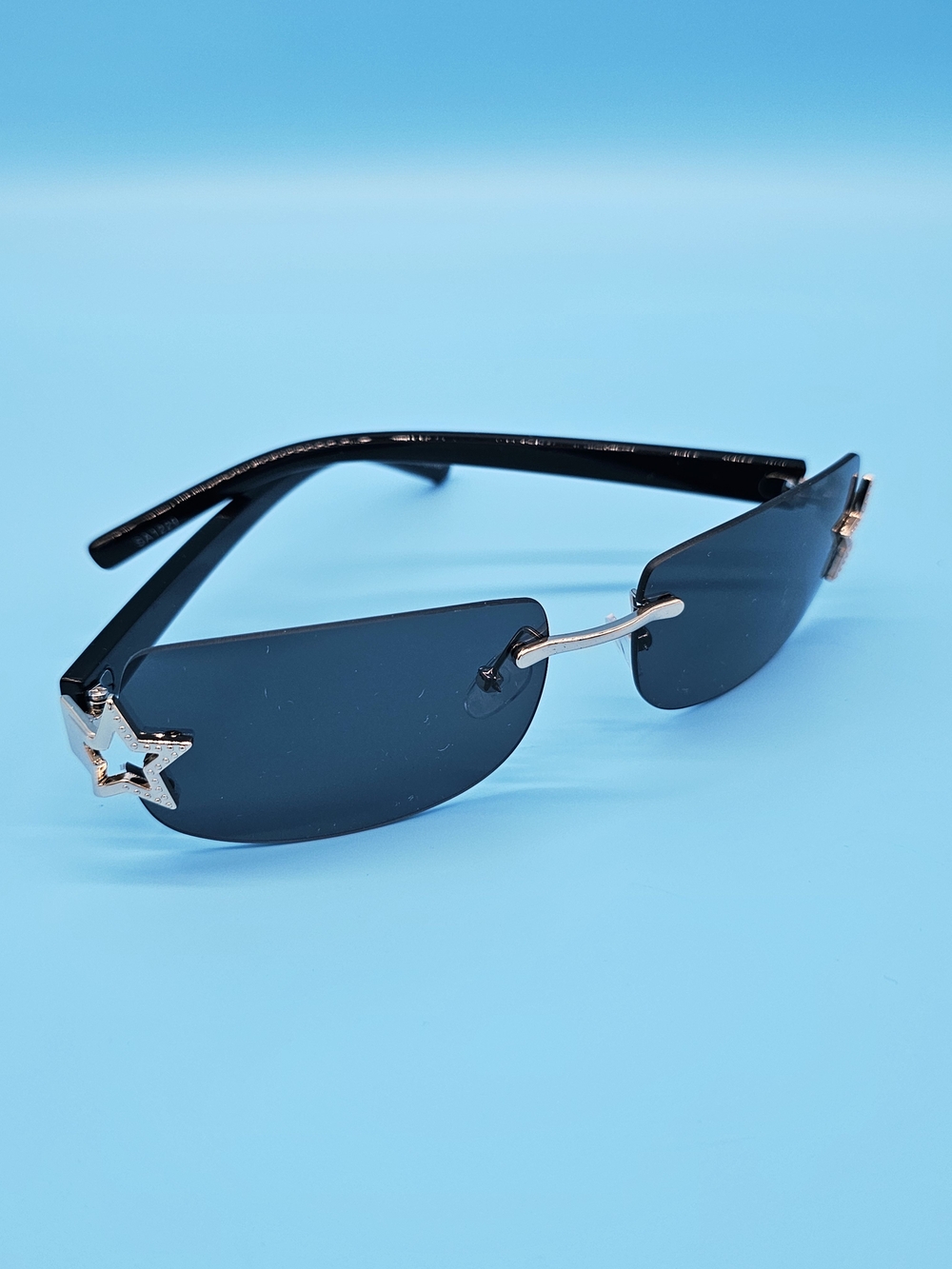 Black Star Accent Rimless Sunglasses